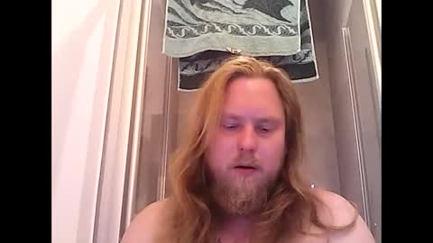 thenewdude1992 online show from October 2025 11:00:02 PM