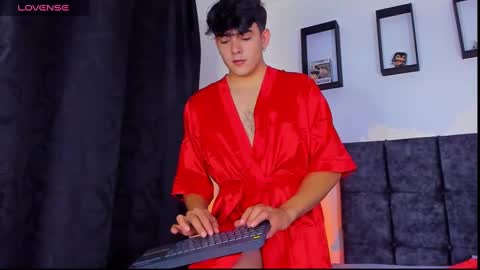 theo_nox online show from October 2025 11:55:02 AM