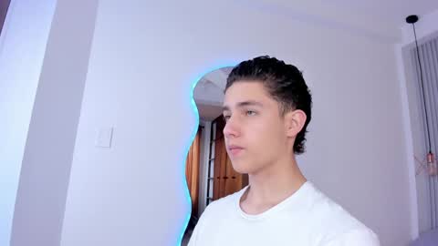  THEO- MATEO  online show from January 2025 01:36:02 PM