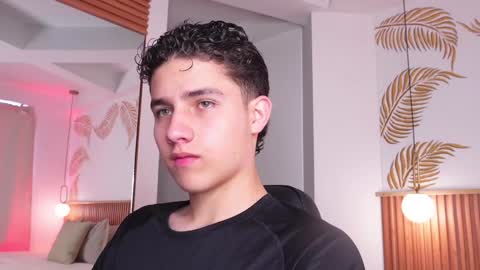  THEO- MATEO  online show from January 2025 01:45:02 PM