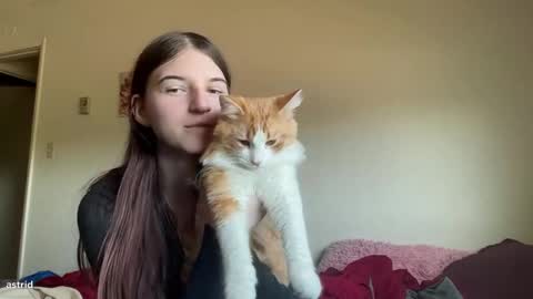 Astrid online show from May 2026 11:22:02 PM