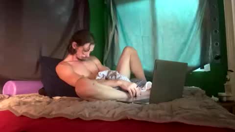 theonlyboi43ver online show from November 2025 08:57:01 PM