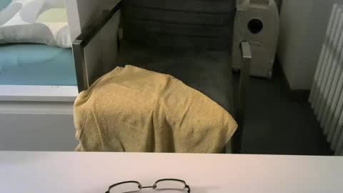 Snapshot of theoone7891 chatting on January 2025 08:48:01 PM theoone7891 online show from January 2025 08:48:01 PM