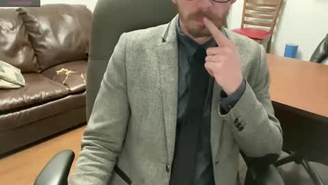 BuellerBueller online show from November 2025 12:43:01 AM