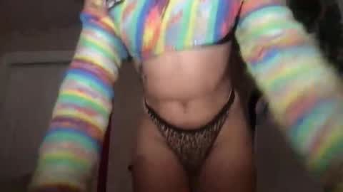 therain222 online show from March 2026 08:19:01 AM