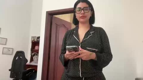 therealcamilabaddie online show from January 2025 08:25:02 PM