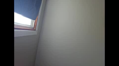 Snapshot of therizzler_1_of_1 chatting on November 2025 09:04:01 PM therizzler_1_of_1 online show from November 2025 09:04:01 PM