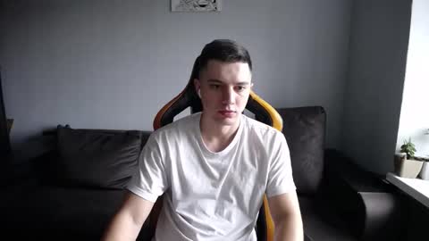 Nick   online show from November 2025 11:12:02 AM