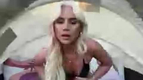 Snapshot of theskylarhayes chatting on April 2026 12:30:02 AM Skylarrrr online show from April 2026 12:30:02 AM