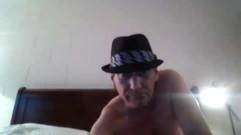 Snapshot of thestardad394997 chatting on June 2026 02:43:02 PM thestardad394997 online show from June 2026 02:43:02 PM