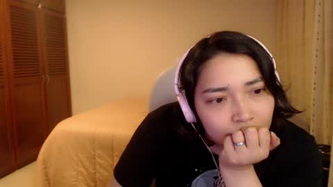 Snapshot of thetalkingbutt chatting on May 2026 04:53:02 AM Mai online show from May 2026 04:53:02 AM