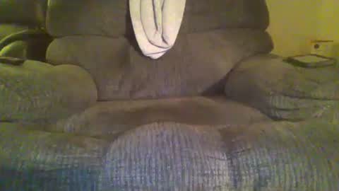 Snapshot of thethril1990 chatting on March 2026 12:49:02 AM Thethrill online show from March 2026 12:49:02 AM