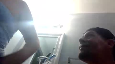 TheWhiteOnez online show from April 2026 06:42:02 PM