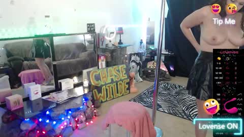 Snapshot of thewildechase chatting on September 2025 10:21:02 PM Chase online show from September 2025 10:21:02 PM