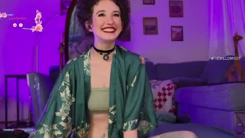 thewillownest online show from May 2026 02:10:01 PM