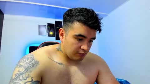 Snapshot of thiago_cp01 chatting on February 2025 05:53:02 AM Thiago online show from February 2025 05:53:02 AM