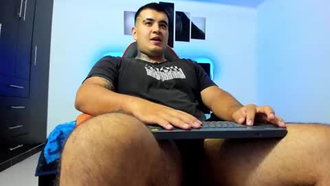 Snapshot of thiago_cp01 chatting on September 2025 03:05:01 AM Thiago online show from September 2025 03:05:01 AM