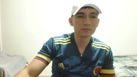 Snapshot of thiago_deseo69 chatting on June 2026 01:11:02 AM thiago_deseo69 online show from June 2026 01:11:02 AM