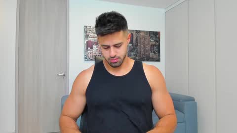 thiago_driussi online show from January 2025 01:02:01 AM