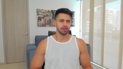 thiago_driussi online show from January 2025 01:44:02 PM