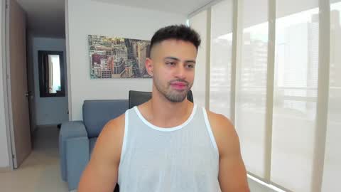 thiago_driussi online show from January 2025 04:49:02 PM