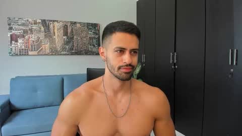 thiago_driussi online show from October 2025 01:54:01 PM