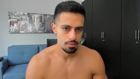 thiago_driussi online show from October 2025 12:28:01 PM