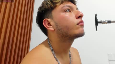 Snapshot of thiago_duvan chatting on January 2026 04:16:01 AM Thiago online show from January 2026 04:16:01 AM