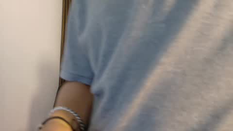 Snapshot of thiago_enzo chatting on May 2026 07:29:01 PM online show from May 2026 07:29:01 PM
