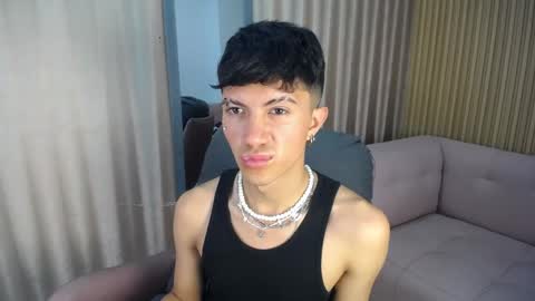 Thiago Khet online show from April 2026 08:10:01 PM