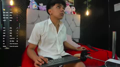 thiago online show from September 2025 01:00:02 PM