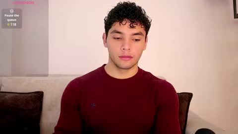 Just Thiago  online show from March 2025 03:04:01 PM