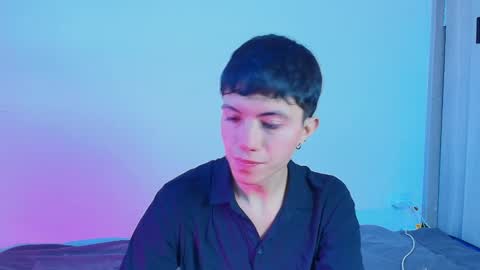 thiago_n_sam online show from September 2025 09:31:02 PM