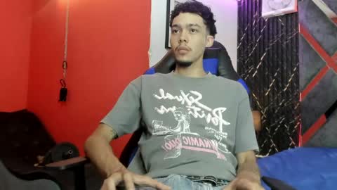 Thiago online show from June 2026 07:39:01 PM