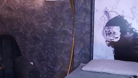 Thiago online show from December 2025 12:22:02 PM