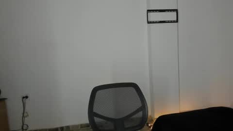 Snapshot of thiago_wc chatting on September 2025 02:24:02 AM Thiago online show from September 2025 02:24:02 AM