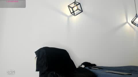 Thiago Instagram   online show from September 2025 05:29:01 AM