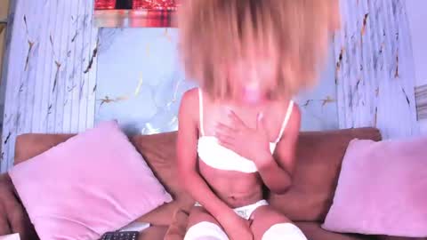 Snapshot of thiana_rogers chatting on April 2026 08:58:02 PM Thiana Rogers online show from April 2026 08:58:02 PM