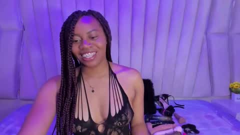 Snapshot of thiana_taylor chatting on November 2025 12:23:02 PM thiana_taylor online show from November 2025 12:23:02 PM