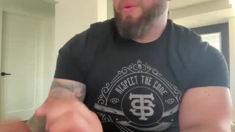 thiccbull12 online show from March 2025 05:04:01 PM