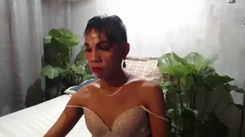 gil online show from April 2026 10:10:01 PM