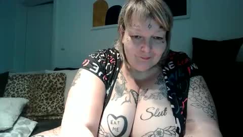 thickdarkangel online show from June 2026 06:19:02 PM
