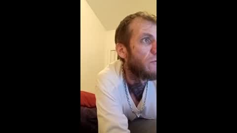 Snapshot of thickmeat3132 chatting on February 2026 02:05:01 AM thickmeat3132 online show from February 2026 02:05:01 AM