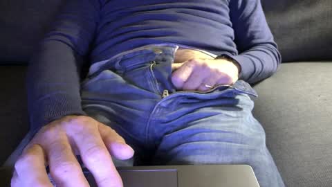 Thickru online show from March 2026 10:54:01 PM