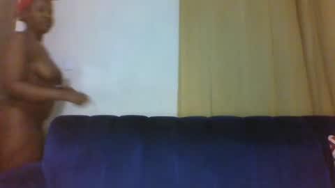 thickyannah online show from October 2025 02:09:01 AM