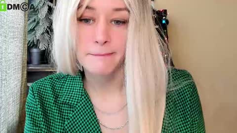 Snapshot of thief_of_hearts_ chatting on February 2025 12:37:02 PM thief_of_hearts_ online show from February 2025 12:37:02 PM