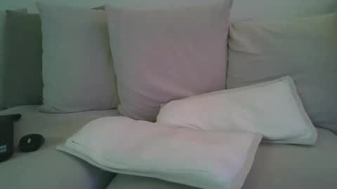 thierrymanceau754 online show from May 2026 06:25:01 PM