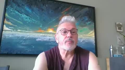 thierrypapineau online show from April 2026 08:21:01 PM