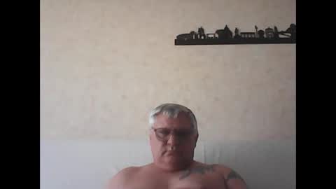 Thierrysymp online show from September 2025 03:56:02 PM