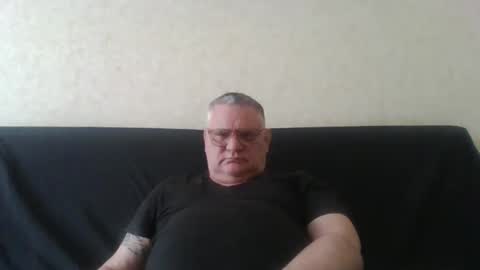 Snapshot of thierrysymp chatting on April 2026 04:45:01 PM Thierrysymp online show from April 2026 04:45:01 PM